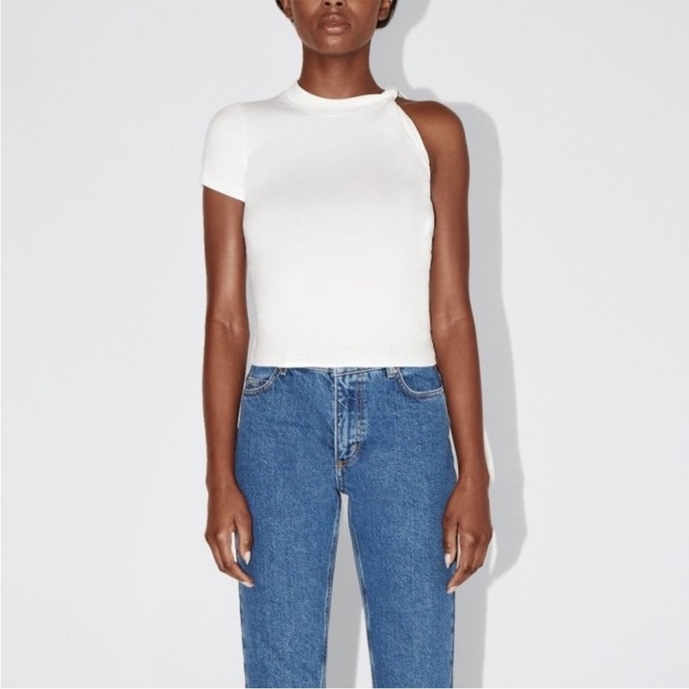 KHY One Shoulder Twisted Tee